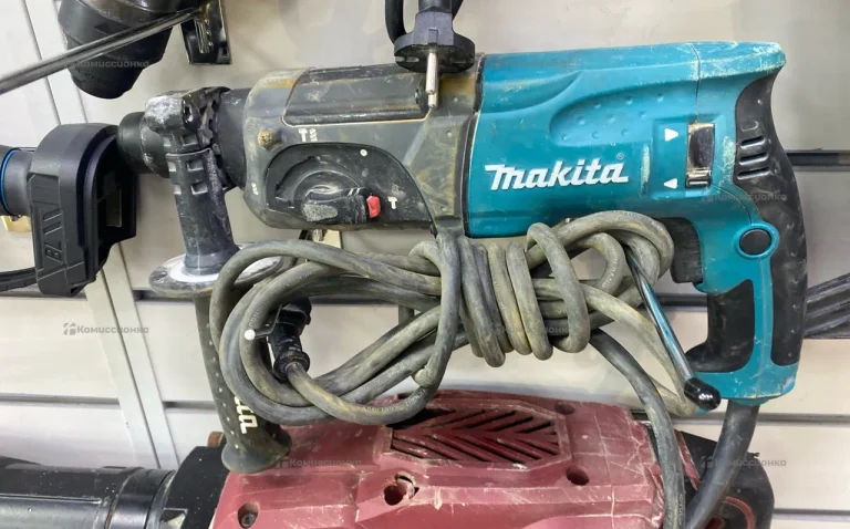 Перфоратор makita HR2470