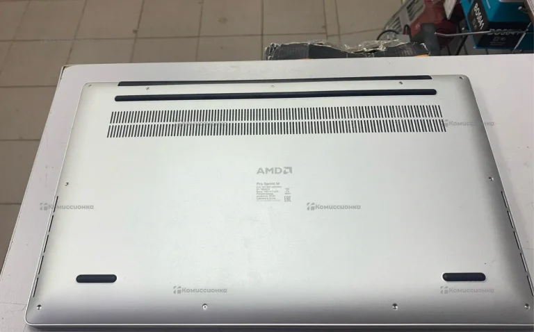 Ноутбук  Digma Pro Sprint M