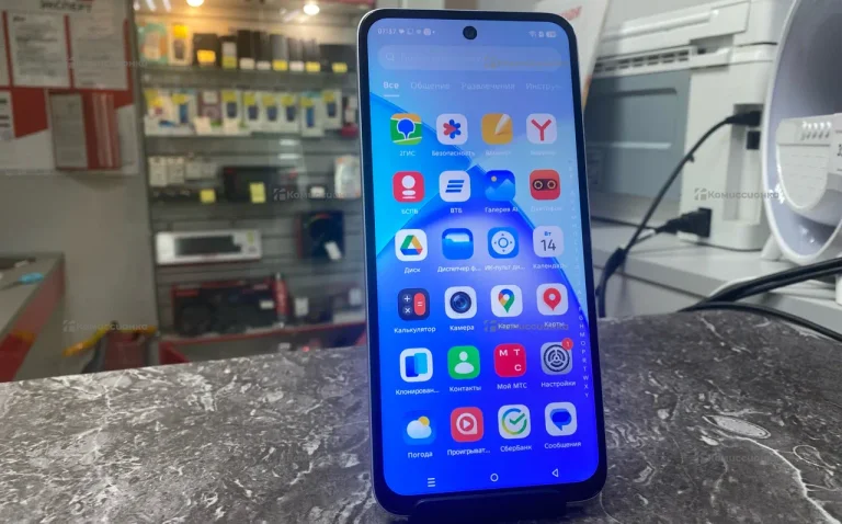 Infinix SMART 10 8/128 ГБ