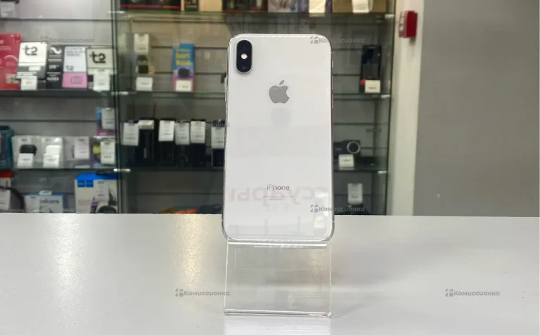 Apple iPhone XS 4/64 ГБ