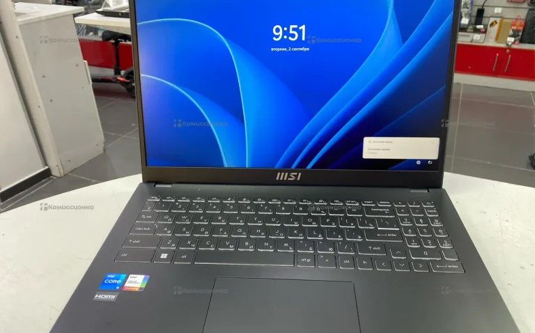 Ноутбук  MSI Modern 15 B12M 210Ru