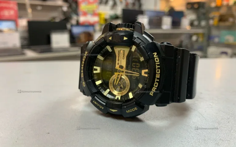 Часы  Casio G-Shock GA-400GB