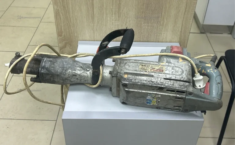 Отбойный молоток ЗУБР ЗМ-1700К