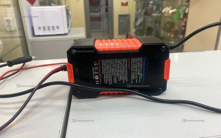 Зарядное устройство для автомобиля