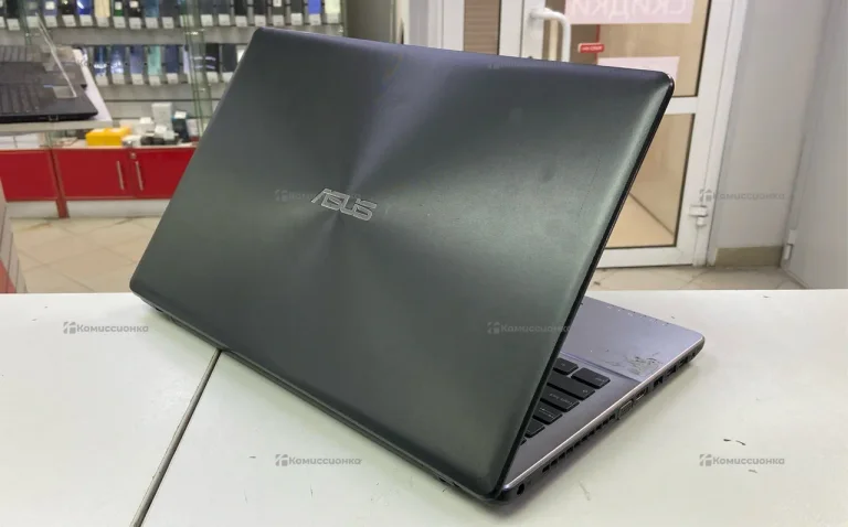 Ноутбук Asus i3-4005U/840M