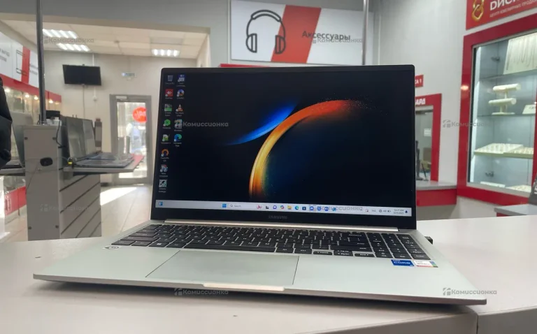 Ноутбук Samsung Galaxy Book 3