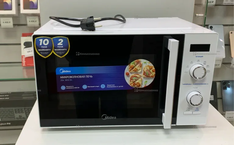 Микроволновая печь  Midea AM825P2ET