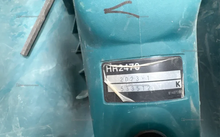 Перфоратор Makita HR2470 2023г.