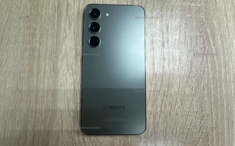 Samsung Galaxy S23 8/128 ГБ