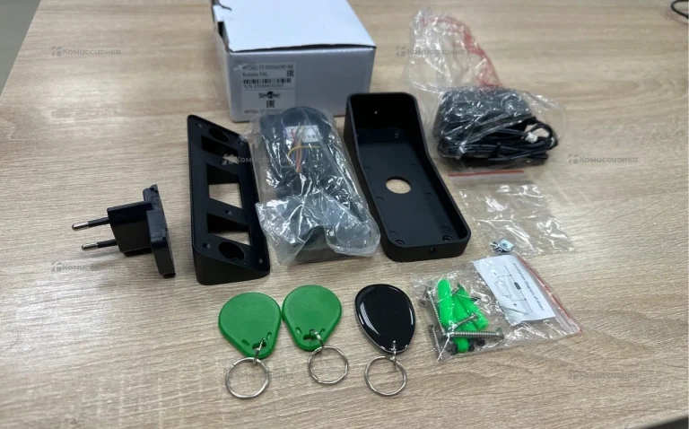 Вызывной блок видеодомофа Smartec ST-DS506CMF-BK