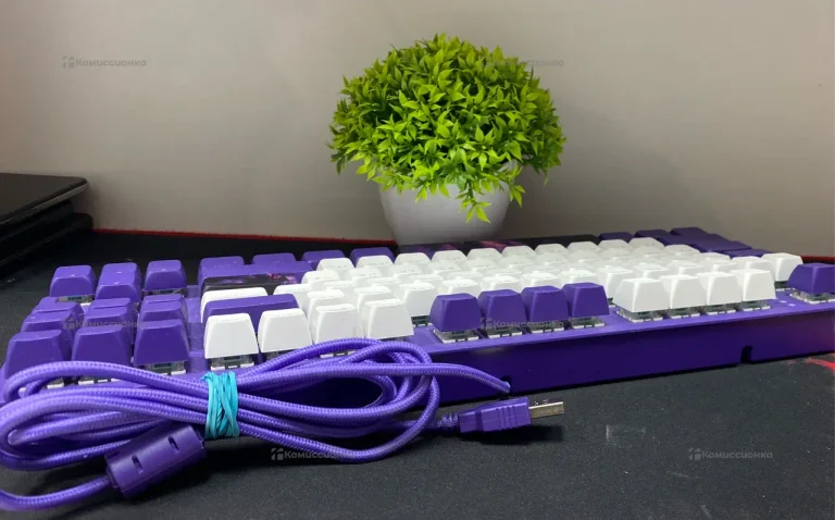 Клавиатура  RED SQUARE