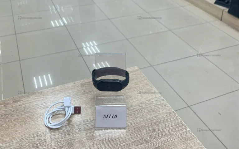 Часы  Mi Band 8