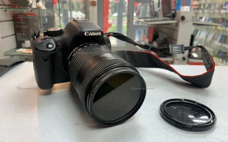 Фотоаппарат  Canon 550D + объектив Canon 18-135mm