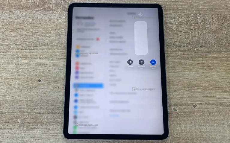 Планшет Apple iPad Pro 11 (2022) 128 ГБ Wi-Fi
