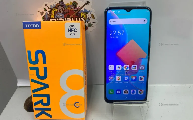 Tecno Spark 8C 3/64 ГБ
