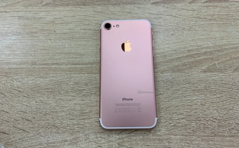 Apple iPhone 7 2/32 ГБ