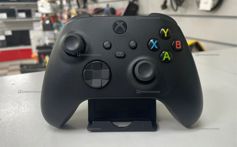 Геймпад Xbox.