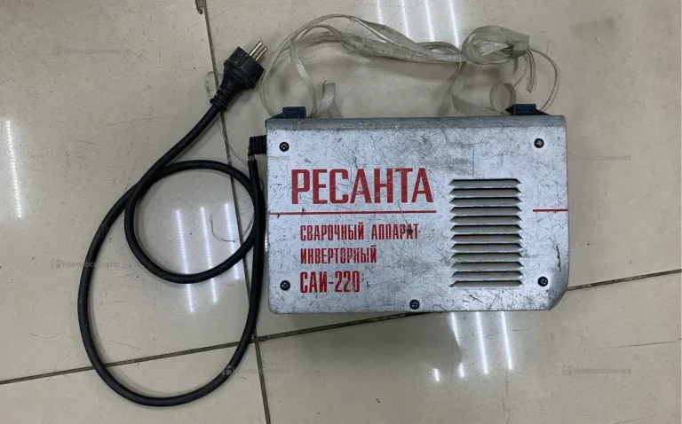 Сварочный аппарат Ресанта САИ-220