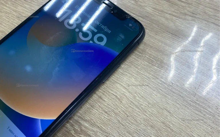 Apple iPhone X 3/256 ГБ