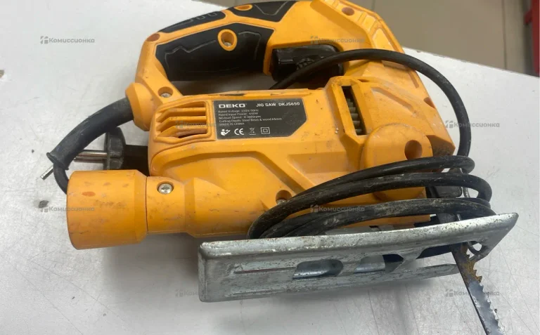 Электролобзик DEKO DKJS650