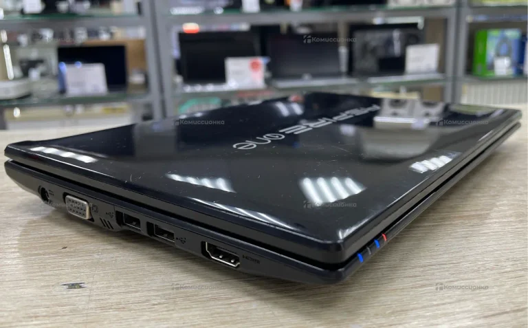 Ноутбук  Acer aspire 522