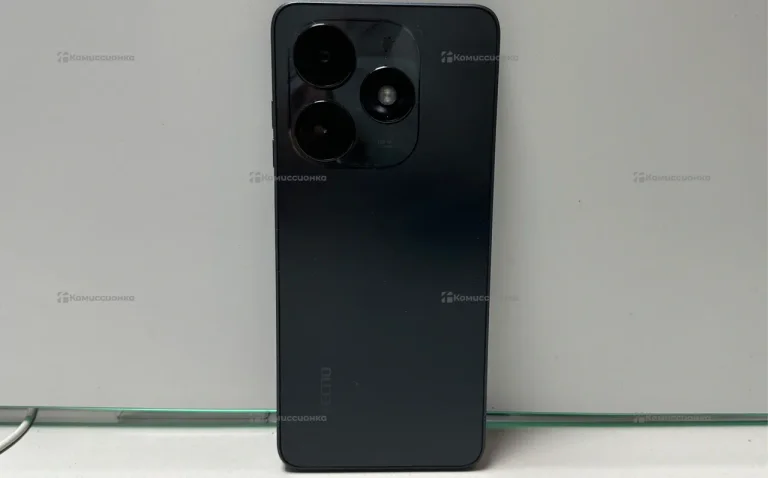 Tecno Spark Go 2024 3/64 Гб