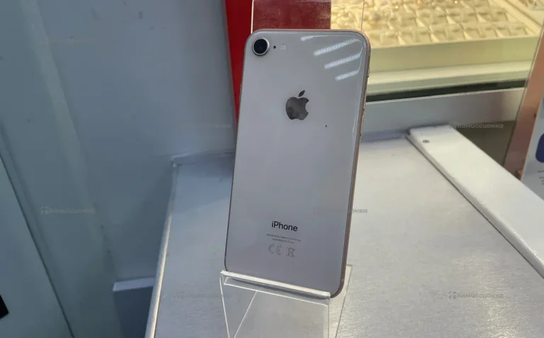 Apple iPhone 8 2/64 ГБ