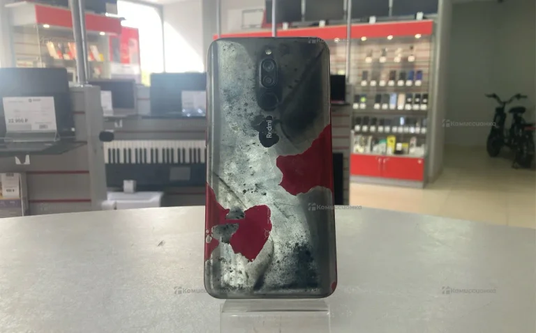 Xiaomi Redmi 8 3/32 ГБ