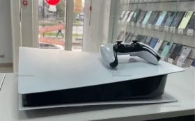 Приставка Sony PlayStation 5 Digital Edition 825 Г