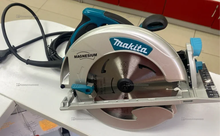 Дисковая пила makita 5008MG