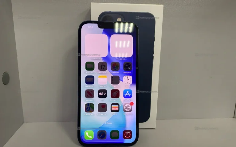 Apple iPhone 13 4/128 ГБ