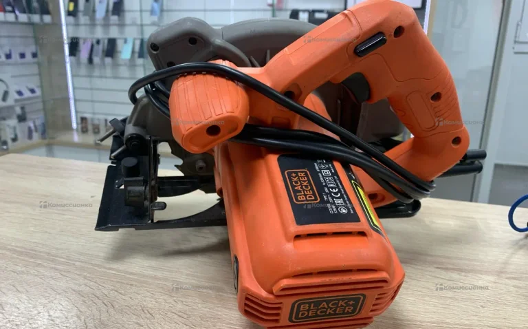 Циркулярная пила black & decker CS1250L