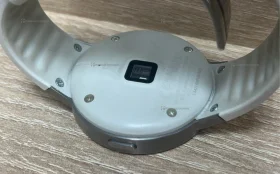 Купить Часы  Alcatel one touch б/у , в Москва и область Цена:790рублей