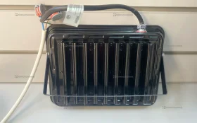 Купить Светодиодный прожектор 100W 6500K б/у , в Сызрань Цена:1290рублей
