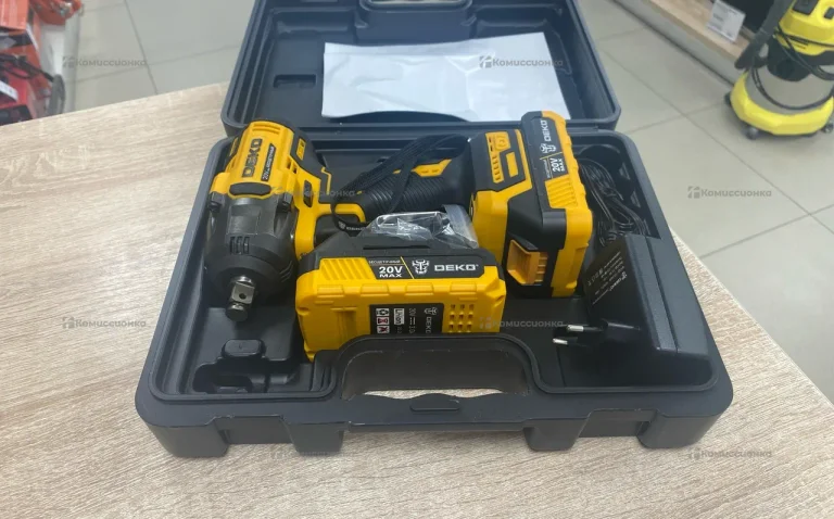 Гайковерт аккумуляторный бесщеточный Deko DKISFU-L