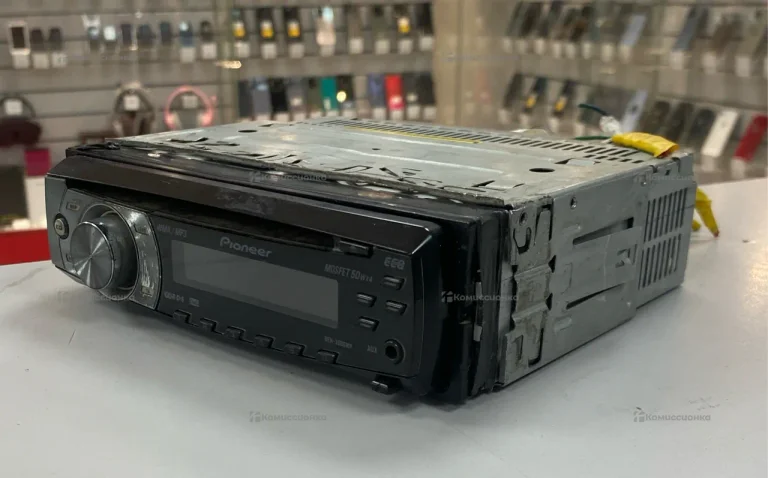 Автомагнитола Pioneer DEH-3000MP