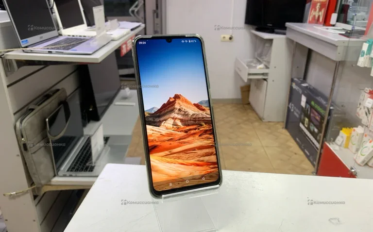 Realme C63 6/128 ГБ