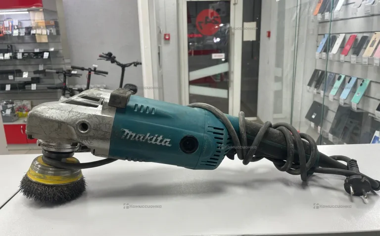 УШМ makita GA9020