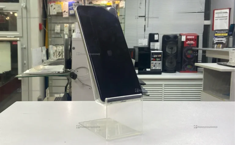 Realme 10 4/128 ГБ