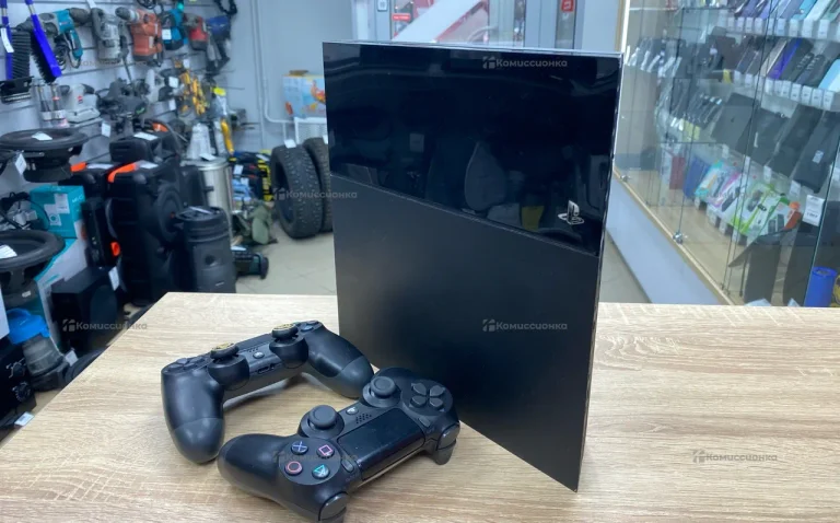 Приставка PlayStation 4 fat 500gb