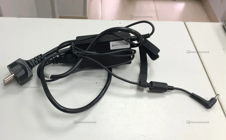 Ноутбук  mainbenben m543