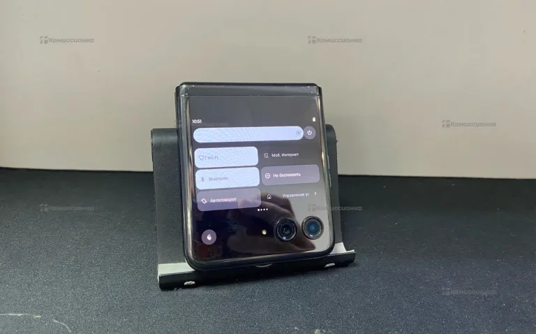 Motorola Razr 40 Ultra 12/256 ГБ