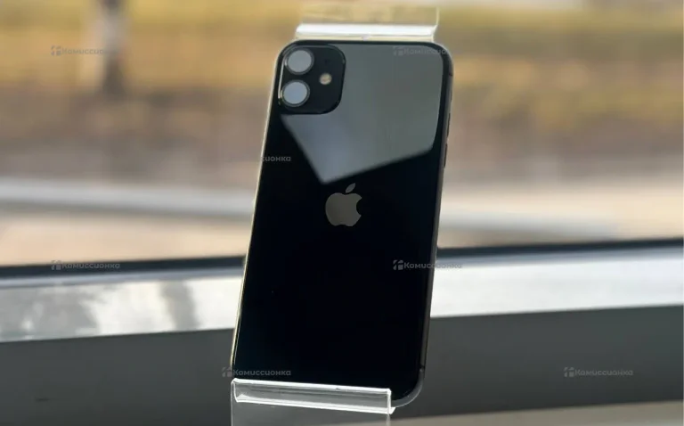 Apple iPhone 11 4/128 ГБ