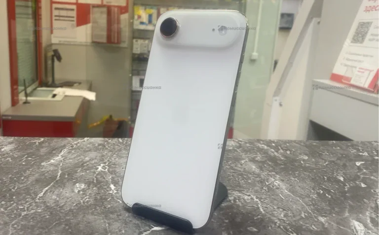 Apple iPhone Air 256 ГБ (Светло-золотой | Light Go