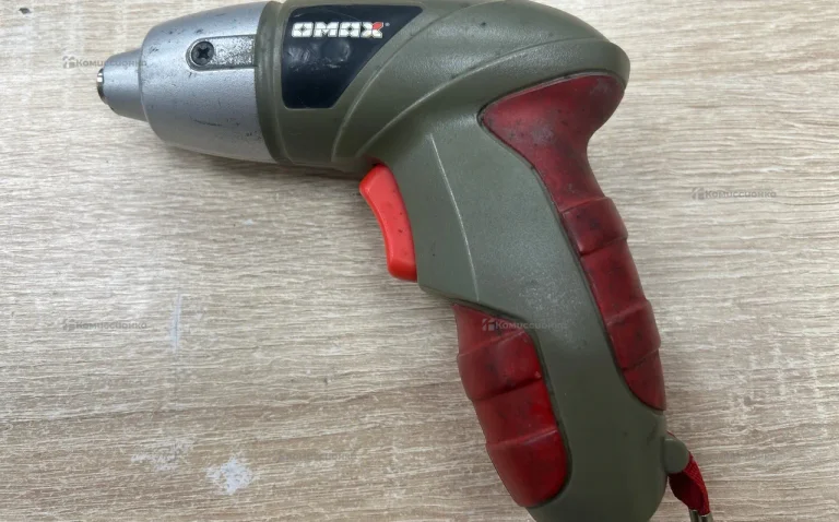 Аккумуляторная отвертка OMAX 01103