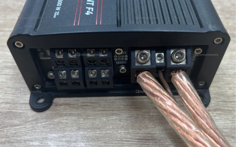 Усилитель  KICX ANGRY ANT F4