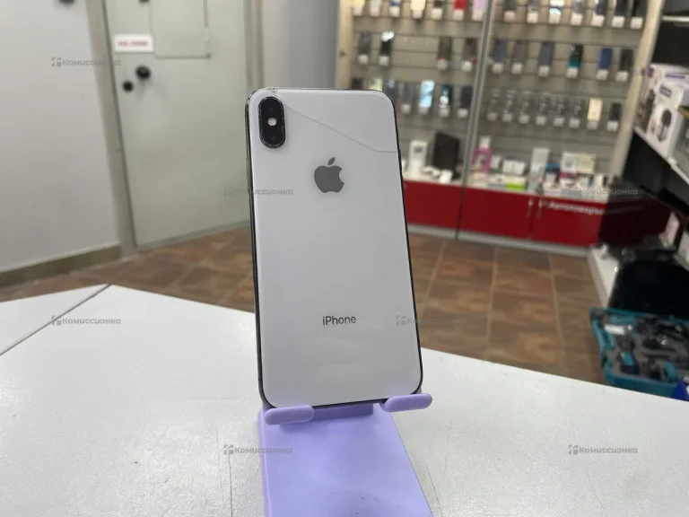 Apple iPhone X 3/64 ГБ