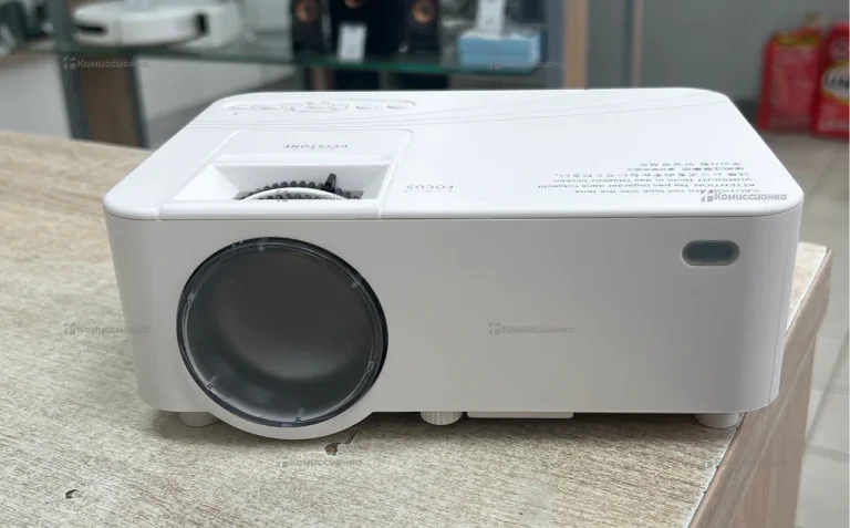 Проектор  PORTABLE A1