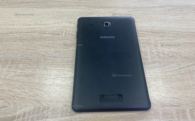 Планшет Samsung Galaxy Tab E 9.6 SM-T560N 8Gb