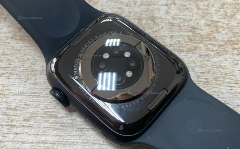 Часы Apple Watch Series 8 41mm